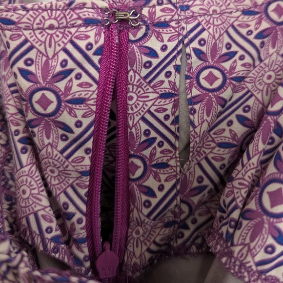 Athleta Pack Everywhere Halter Dress Athleisure Mixed Print Purple size 12 Tall - Picture 11 of 16